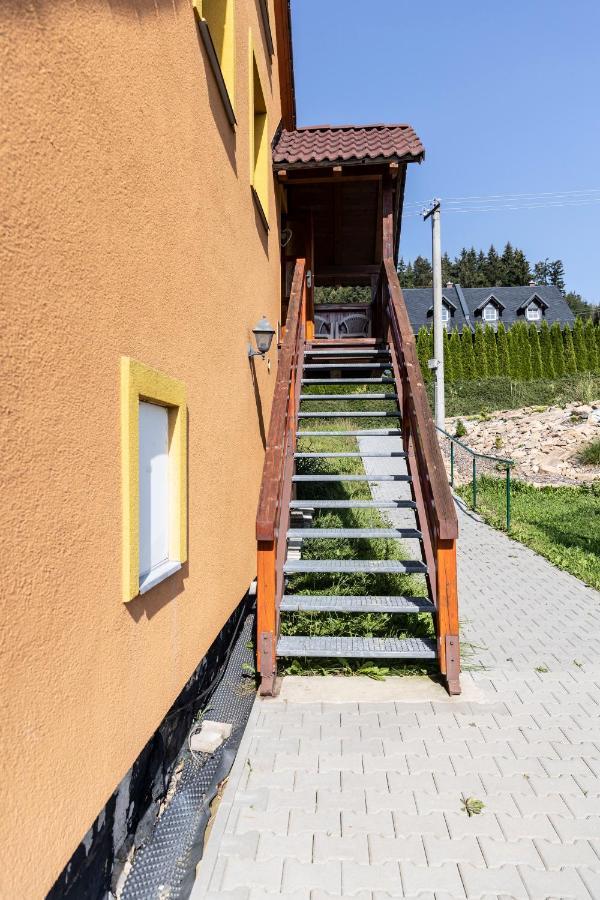 Appartamento Vyprachtice L.V. Esterno foto